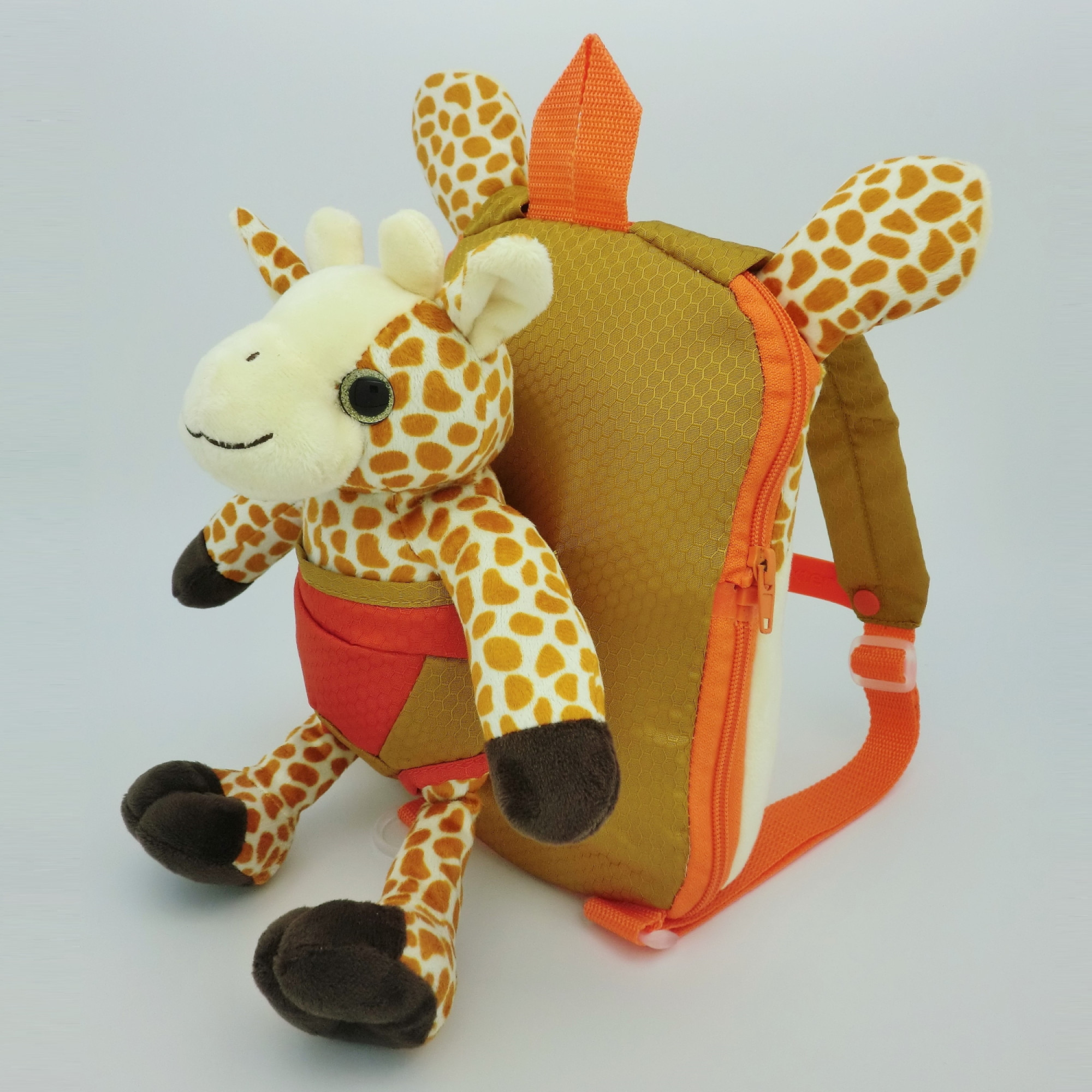 Giraffe rucksack shop